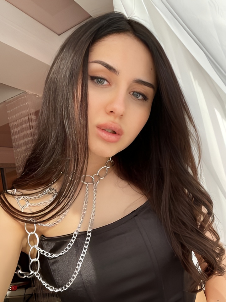 Ксения привлекальеная девушка из Новоузенска цена от 10000 руб