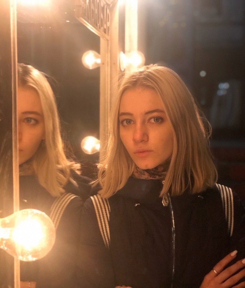 Оксана привлекальеная девушка из Новоузенска цена от 3000 руб