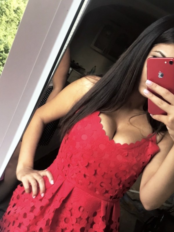 Карина привлекательная девушка из Новоузенска цена от 3500 руб