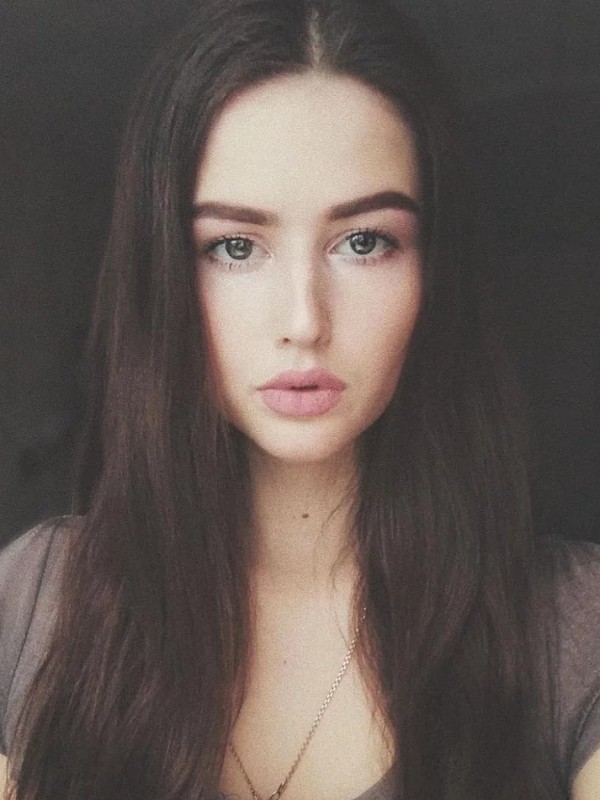 Карина привлекательная девушка из Новоузенска цена от 3500 руб